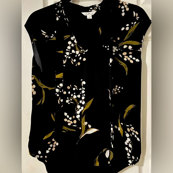 Blouse. Like new. - Picture 1 of 1